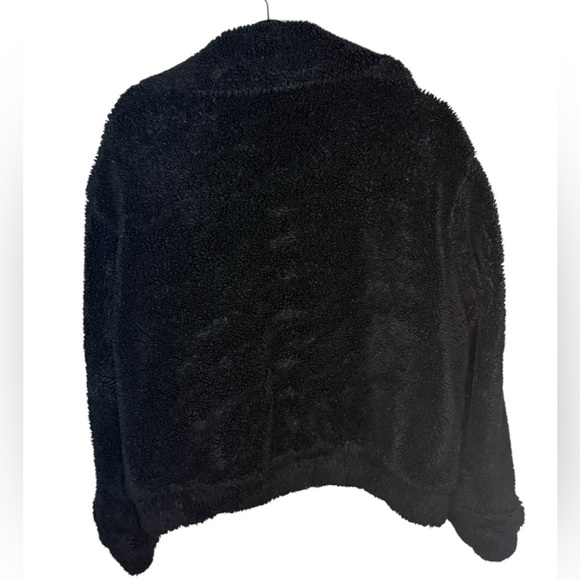 Urban Outfitters Cozy Black Fuzzy Sherpa Zip Jacket Women’s Medium - Picture 6 of 9